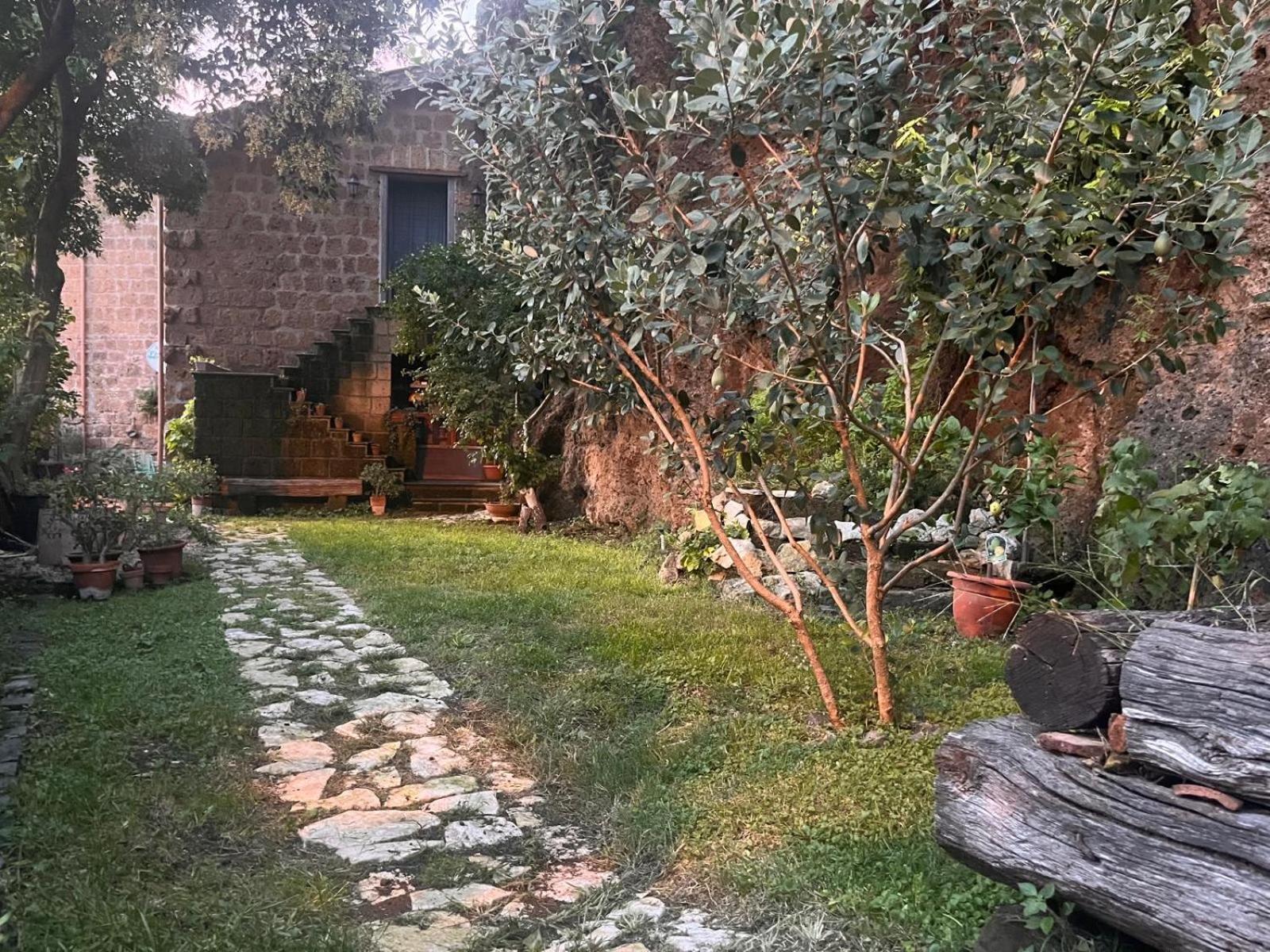 B&B Etruscan Garden Sutri Exterior foto